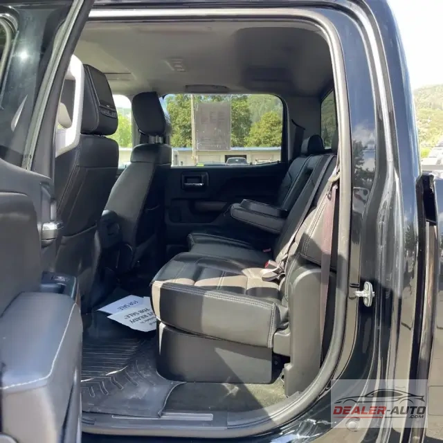 2017 GMC Sierra 2500HD Denali
