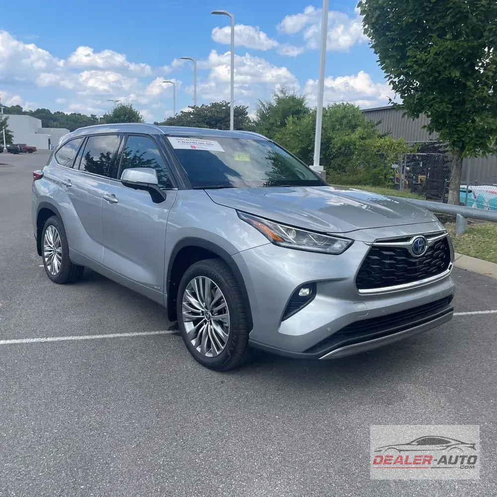 2024 Toyota Highlander Hybrid Platinum