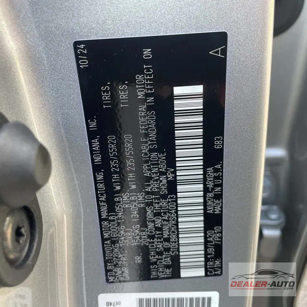 2024 Toyota Highlander Hybrid Platinum