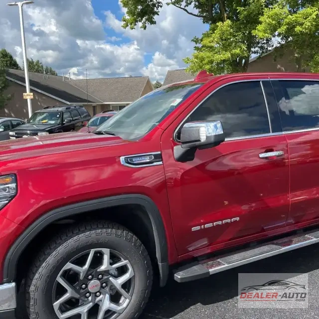 2024 GMC Sierra 1500 SLT