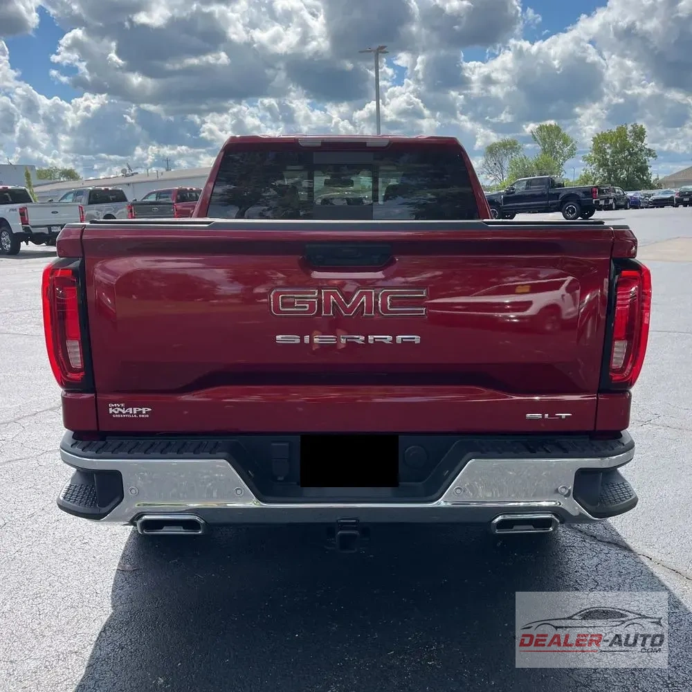 2024 GMC Sierra 1500 SLT