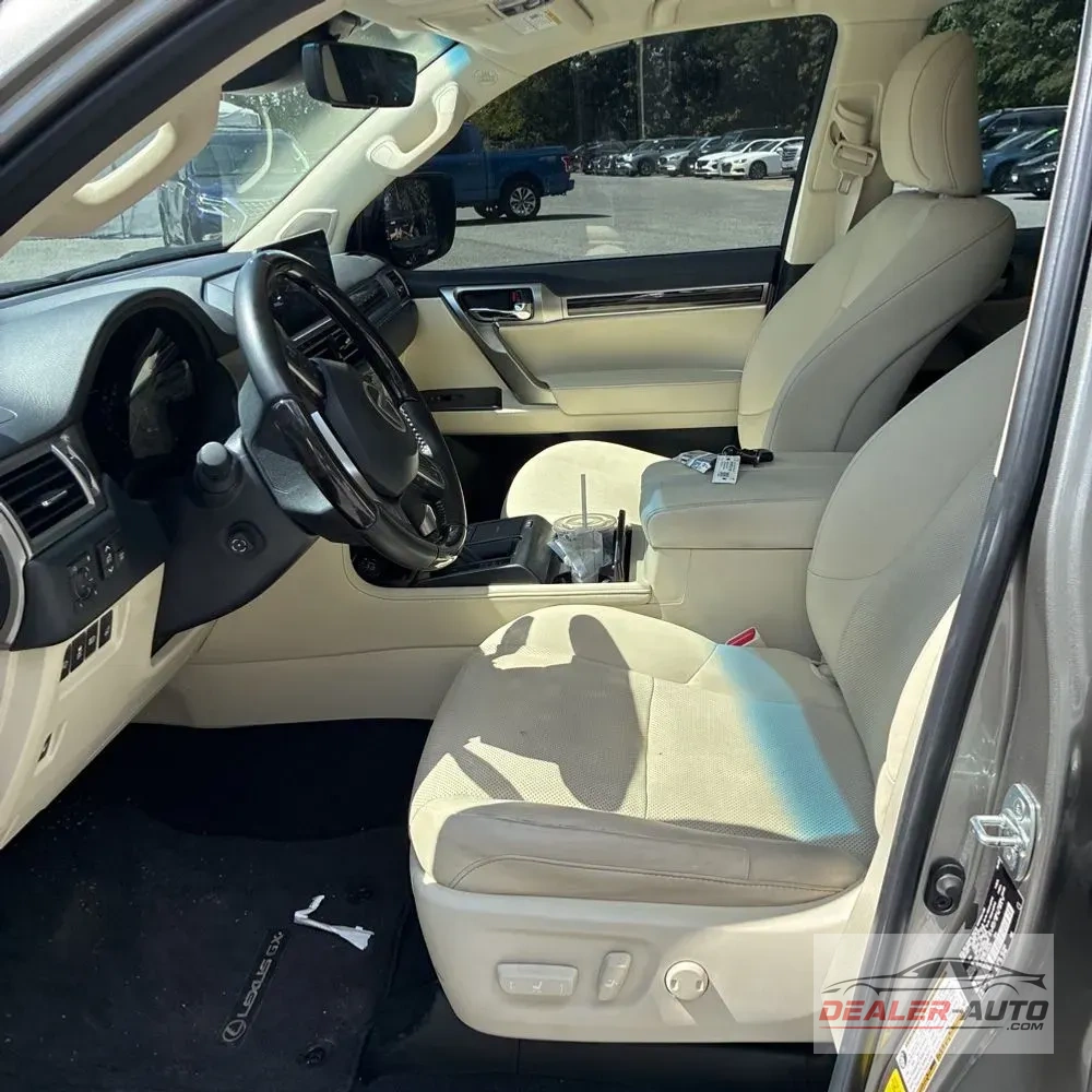 2023 Lexus GX 460 Base