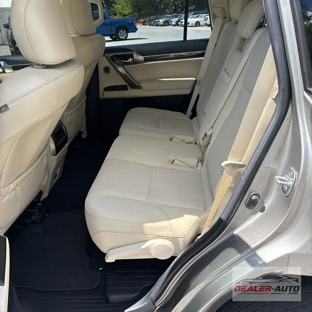 2023 Lexus GX 460 Base