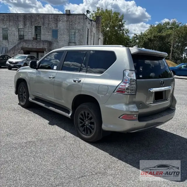 2023 Lexus GX 460 Base