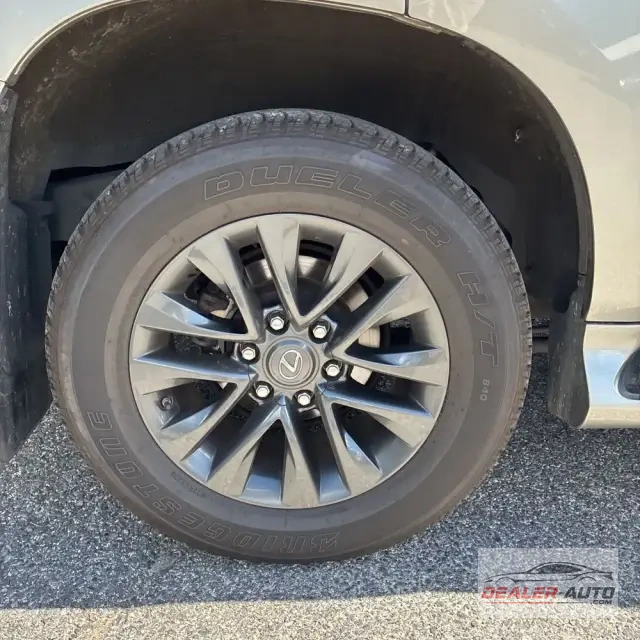 2023 Lexus GX 460 Base