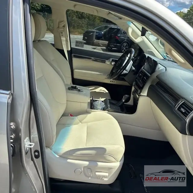 2023 Lexus GX 460 Base
