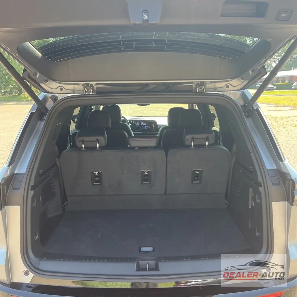 2025 Chevrolet Traverse RS
