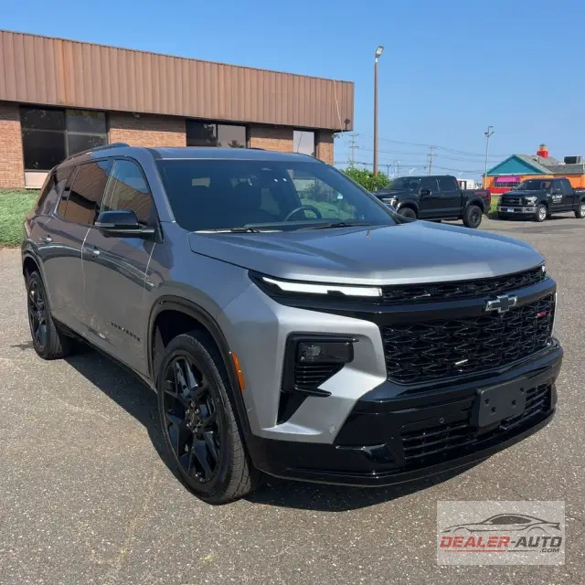 2025 Chevrolet Traverse RS