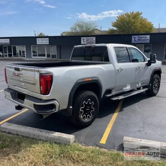 2020 GMC Sierra 2500HD Denali