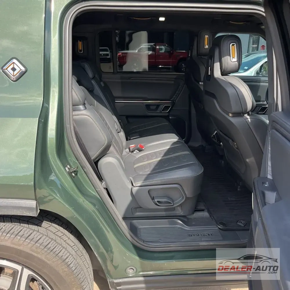 2022 Rivian R1S Launch Edition