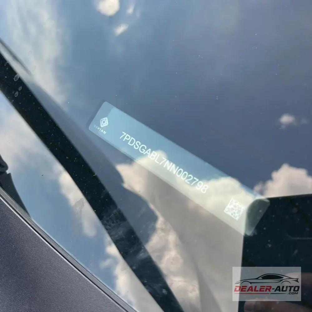 2022 Rivian R1S Launch Edition