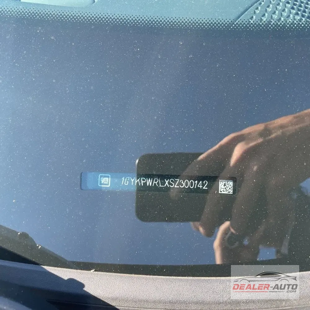 2025 Cadillac LYRIQ Sport 2