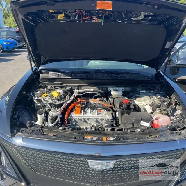 2025 Cadillac LYRIQ Sport 2