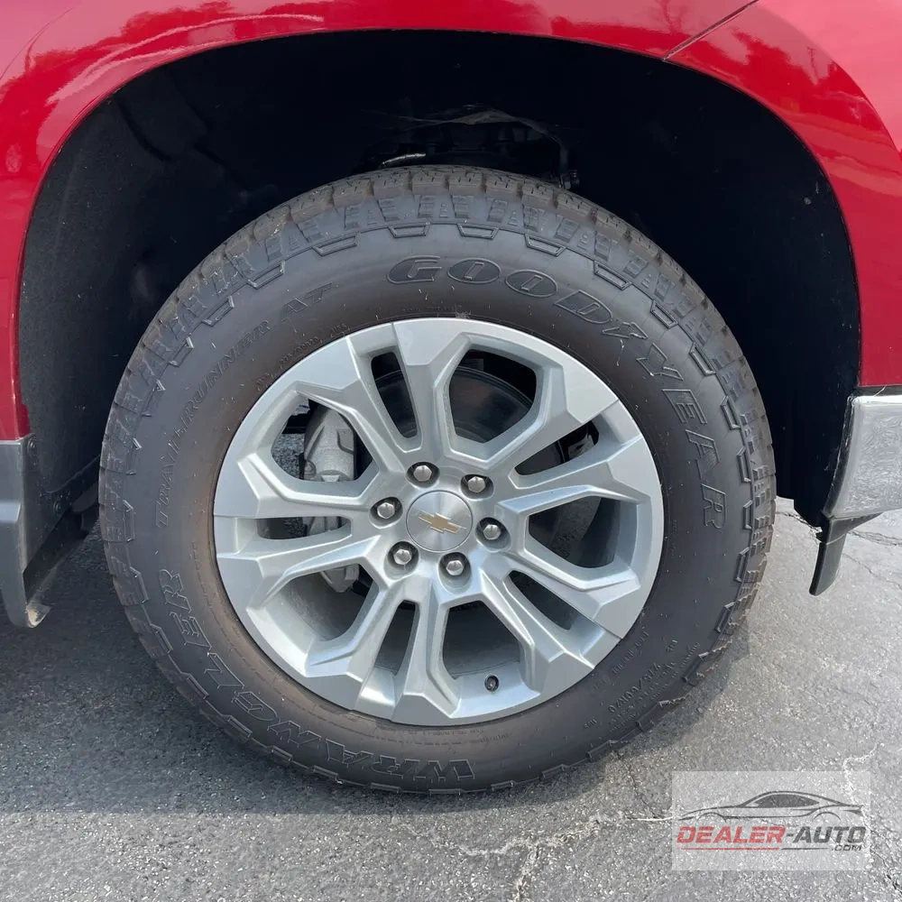 2024 Chevrolet Silverado 1500 LTZ