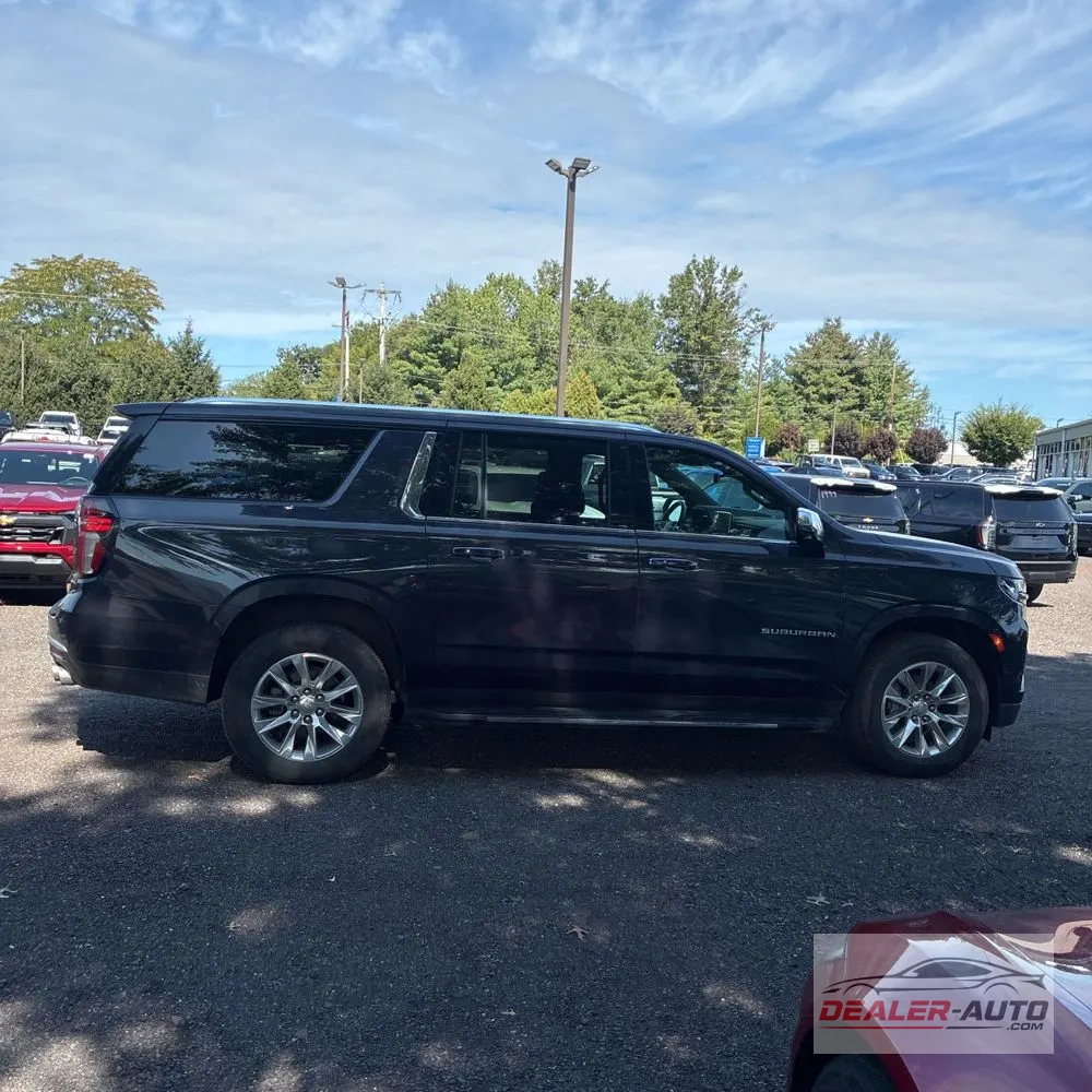 2023 Chevrolet Suburban Premier