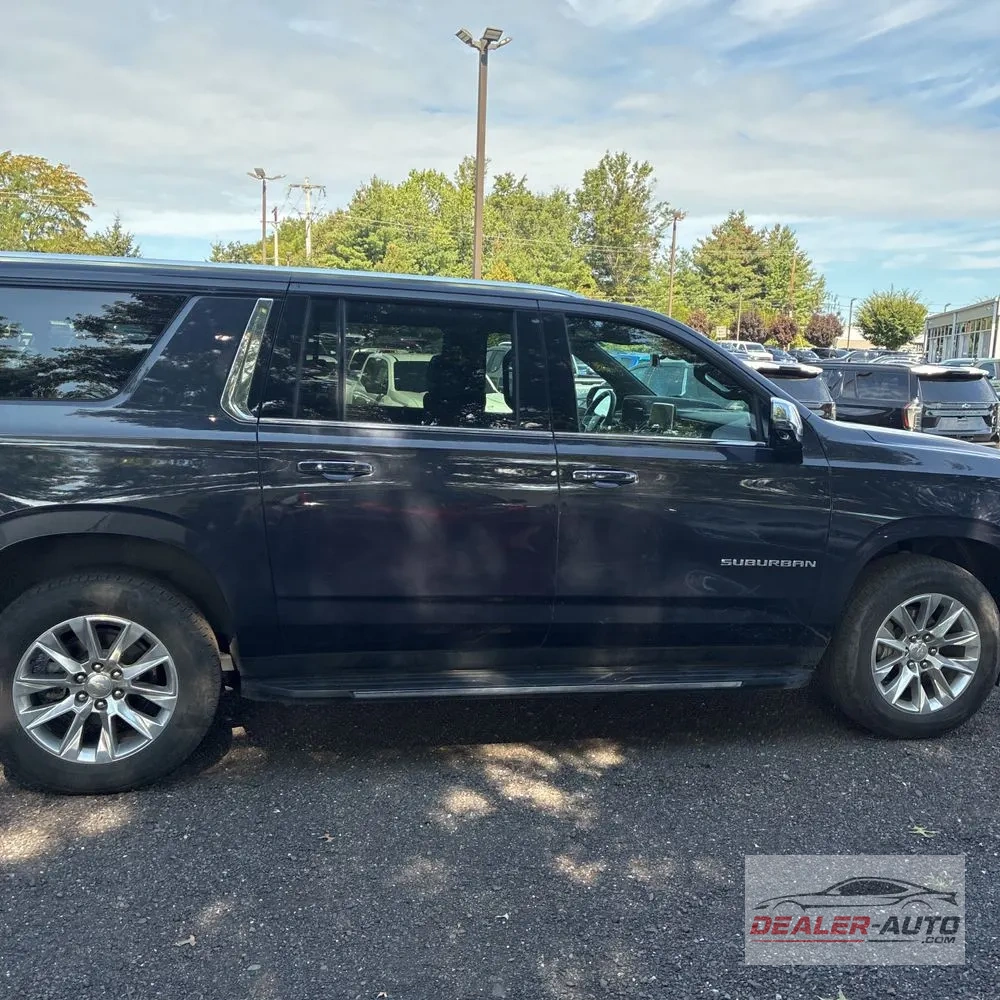 2023 Chevrolet Suburban Premier