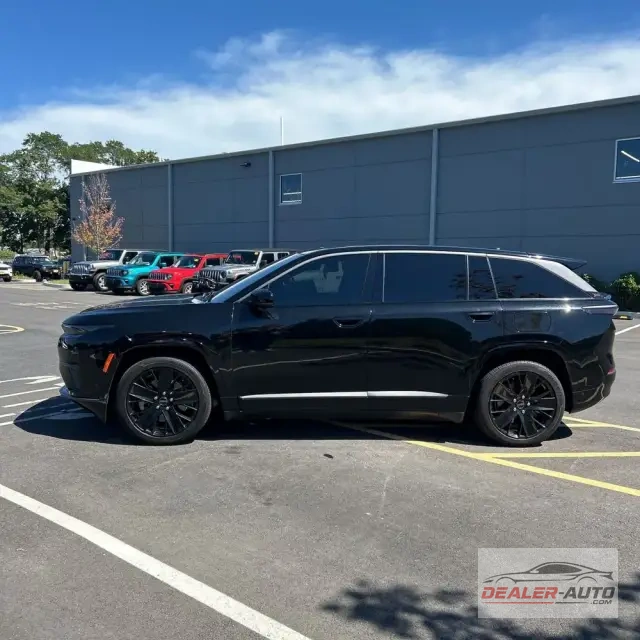 2024 Jeep Wagoneer S Launch Edition