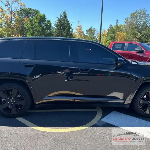 2024 Jeep Wagoneer S Launch Edition