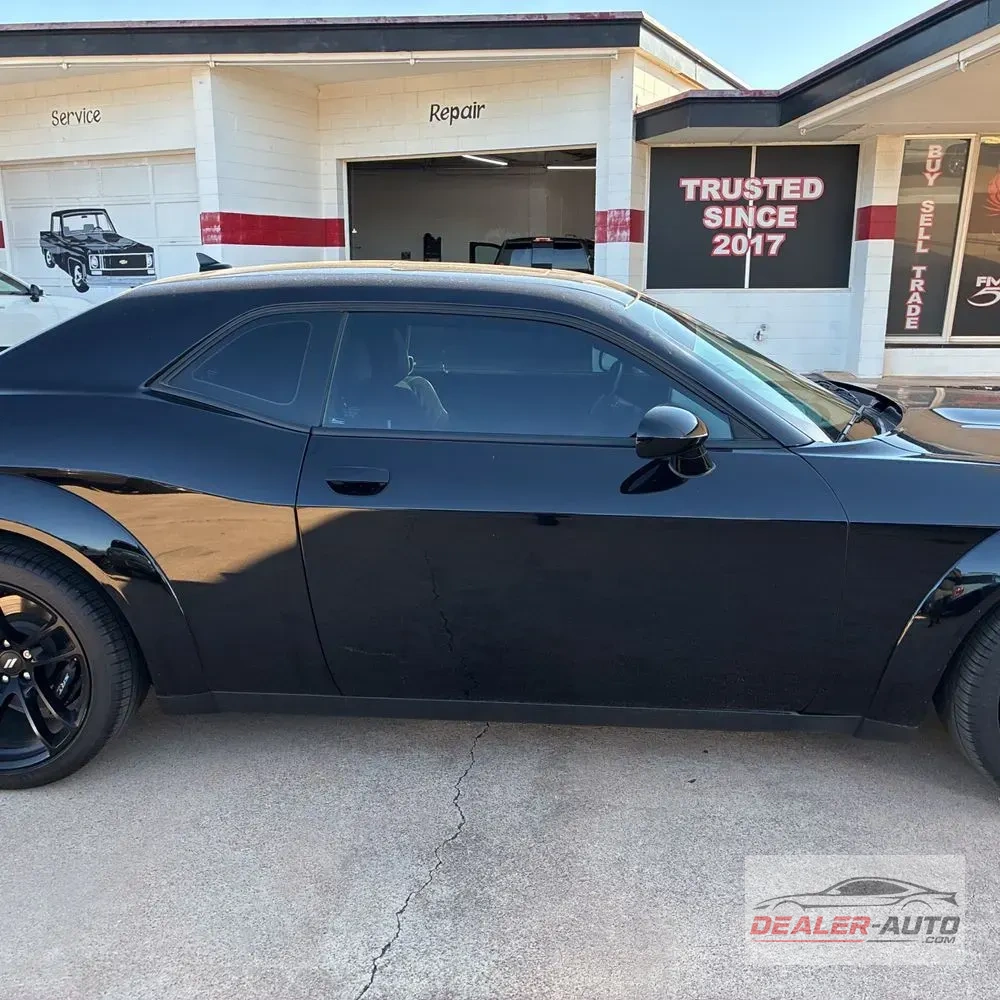 2023 Dodge Challenger R/T SCAT PACK