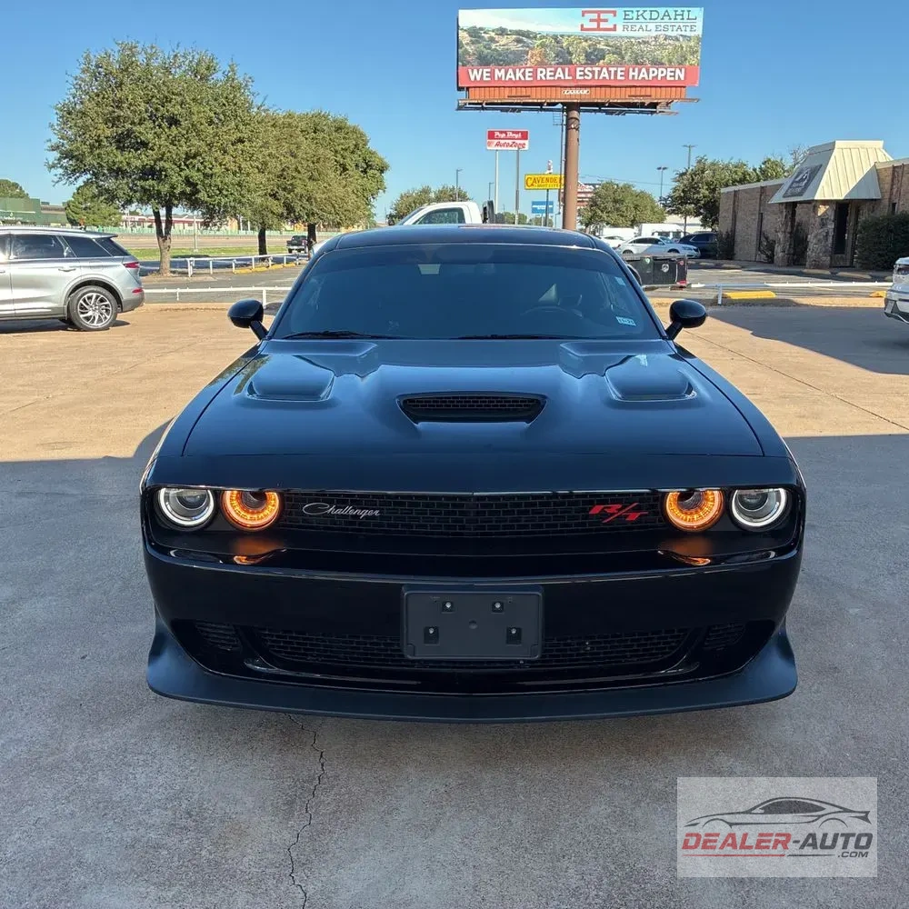 2023 Dodge Challenger R/T SCAT PACK