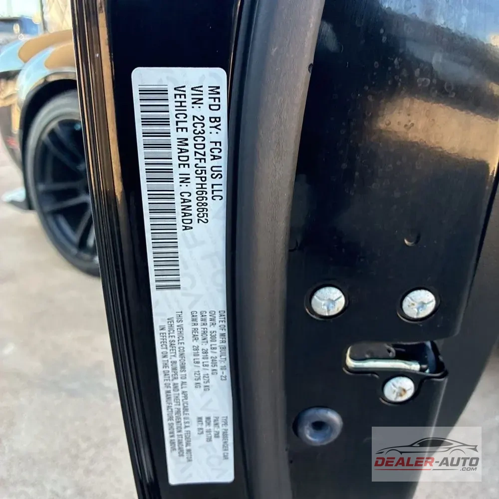 2023 Dodge Challenger R/T SCAT PACK