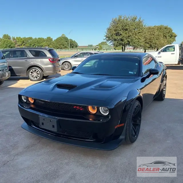 2023 Dodge Challenger R/T SCAT PACK