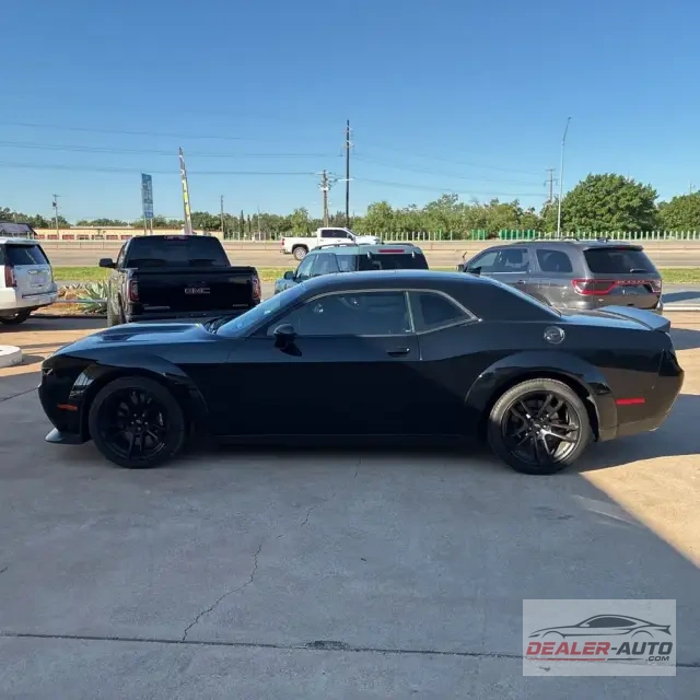 2023 Dodge Challenger R/T SCAT PACK