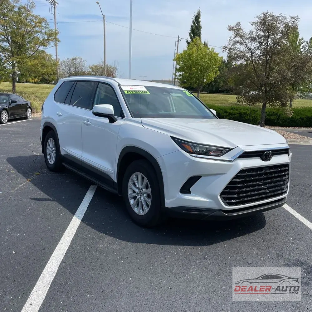 2025 Toyota Grand Highlander Hybrid XLE