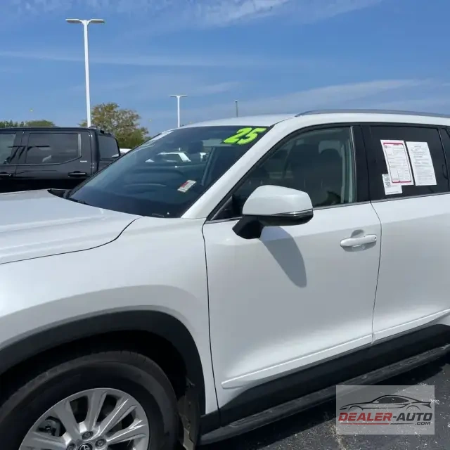2025 Toyota Grand Highlander Hybrid XLE