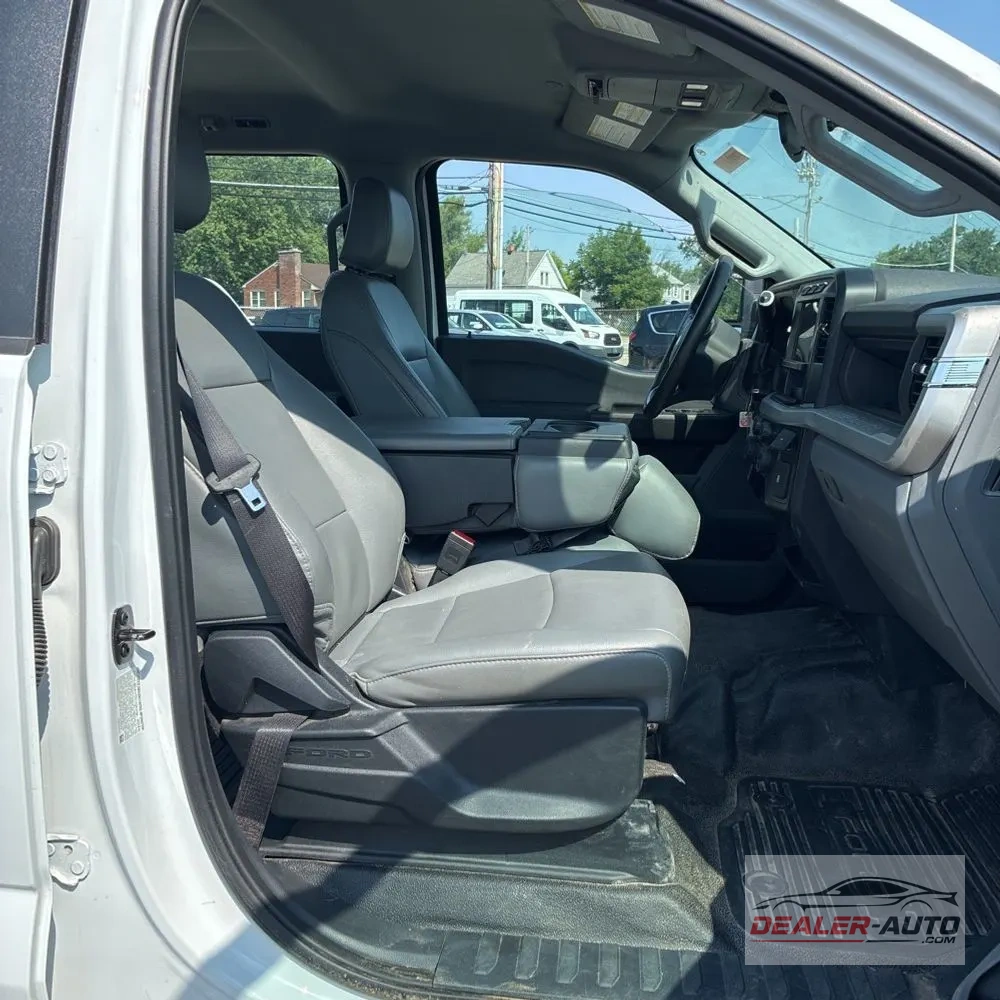 2024 Ford S/D C/C F350 XL