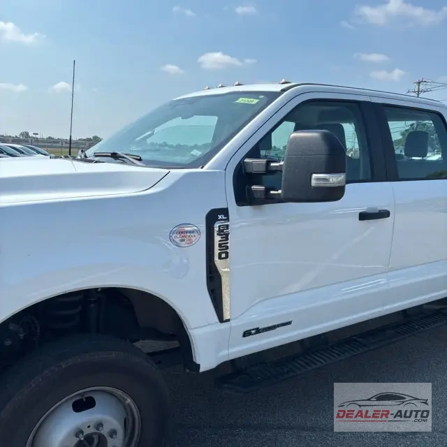 2024 Ford S/D C/C F350 XL