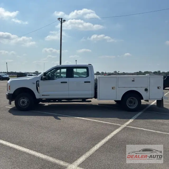 2024 Ford S/D C/C F350 XL