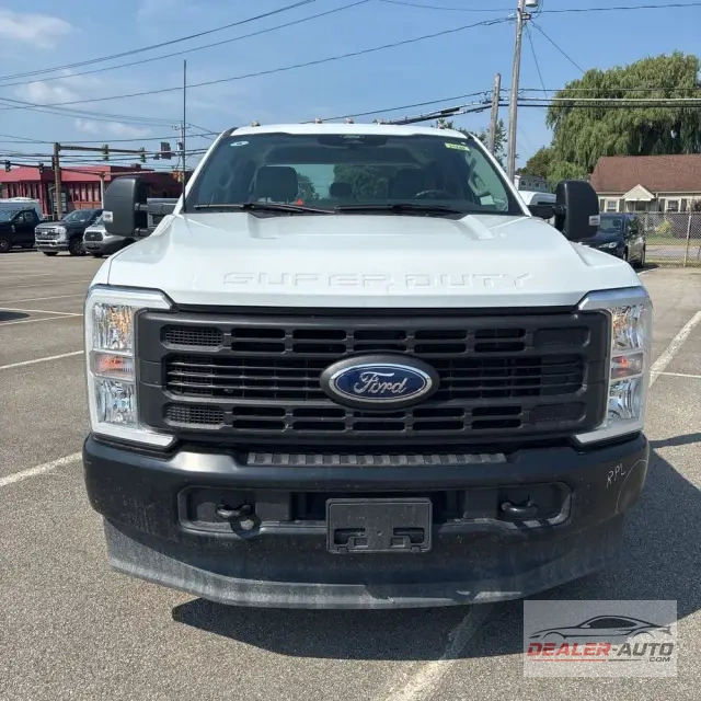 2024 Ford S/D C/C F350 XL