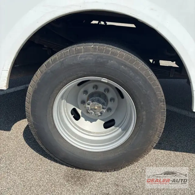 2024 Ford S/D C/C F350 XL