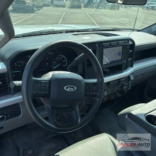 2024 Ford S/D C/C F350 XL