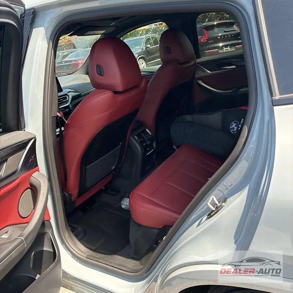 2024 BMW X4 M40i