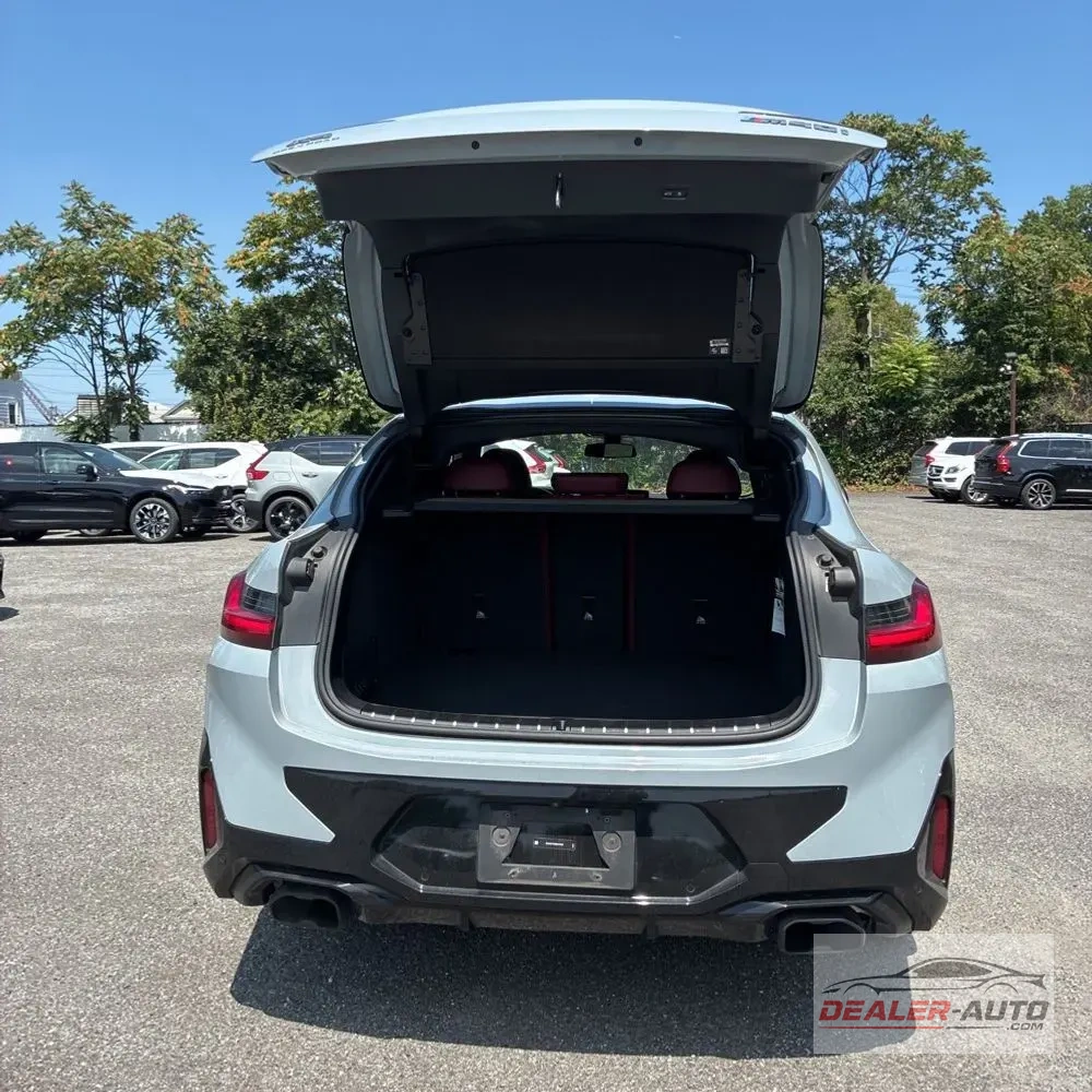 2024 BMW X4 M40i