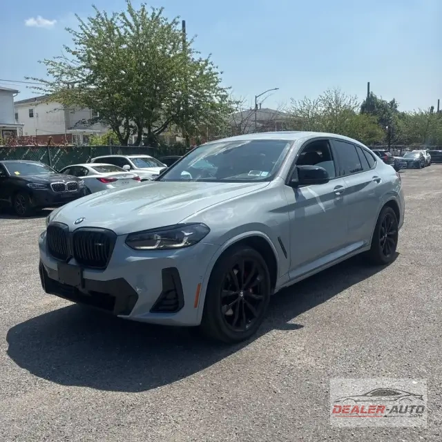 2024 BMW X4 M40i