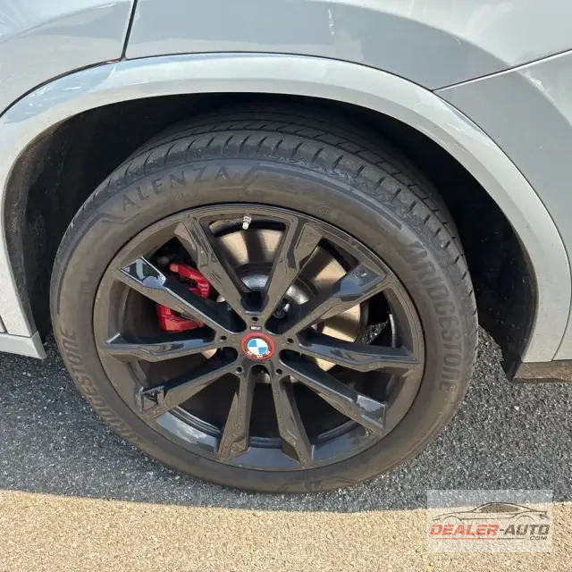 2024 BMW X4 M40i