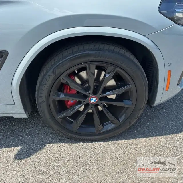 2024 BMW X4 M40i
