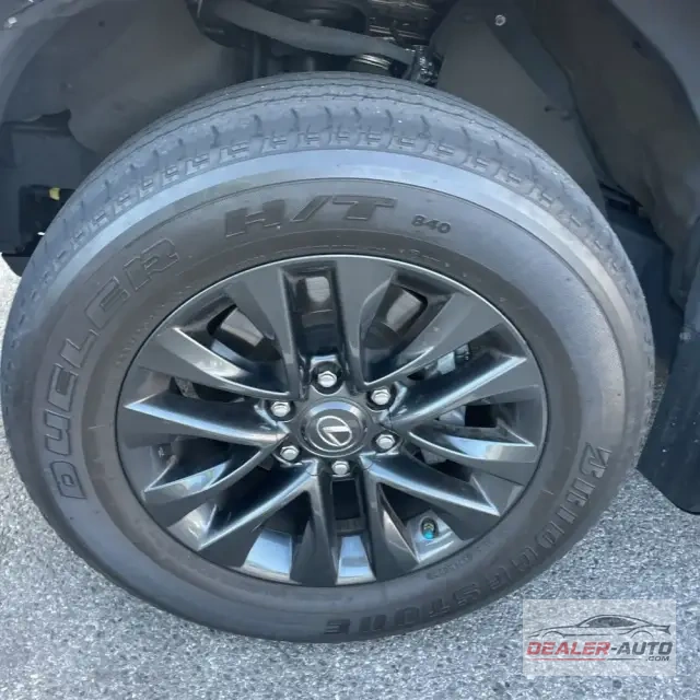 2023 Lexus GX 460 Base