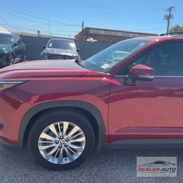 2024 Toyota Grand Highlander Platinum