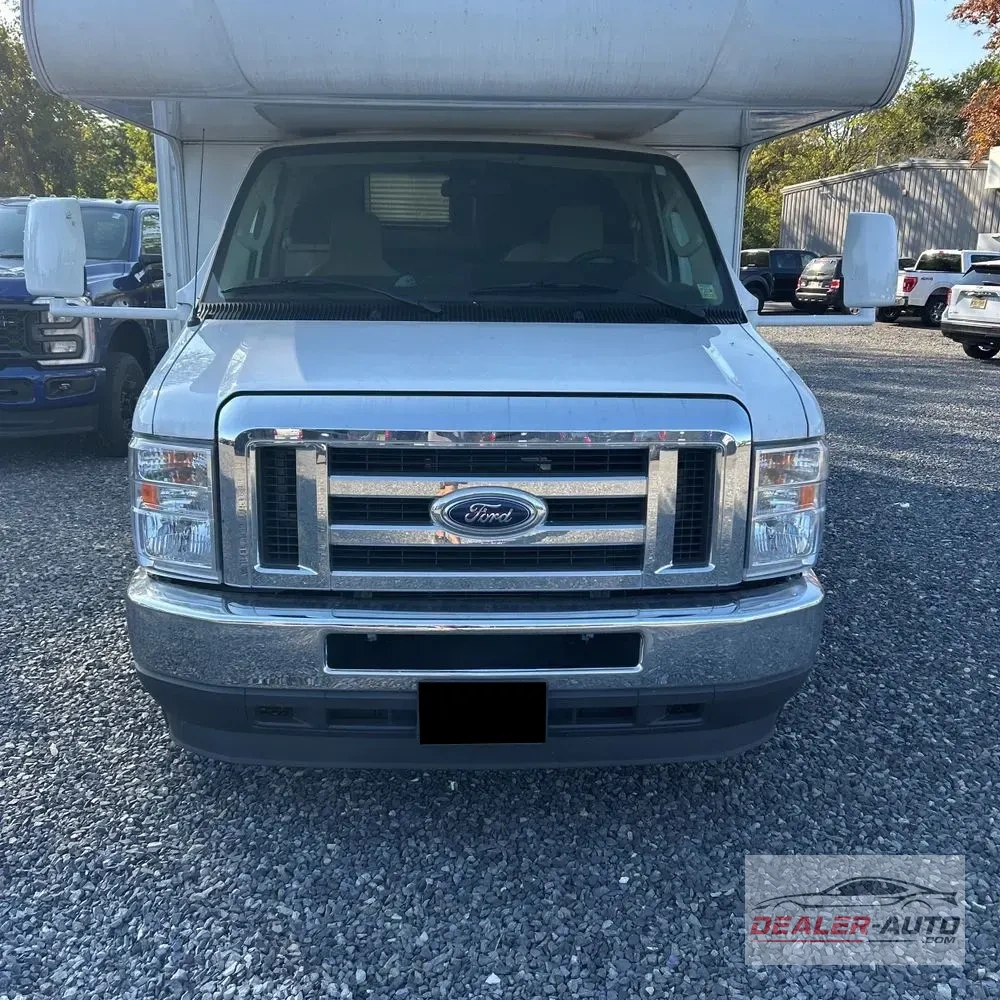 2022 Ford Commercial Vans E350