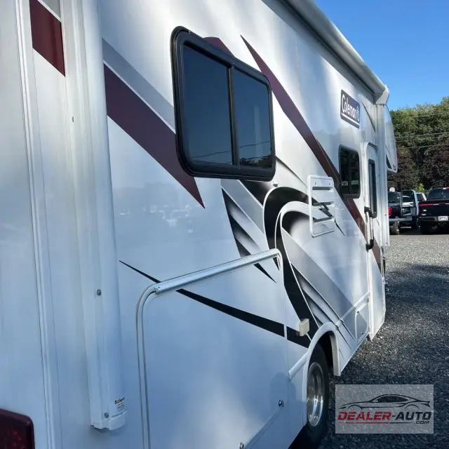 2022 Ford Commercial Vans E350