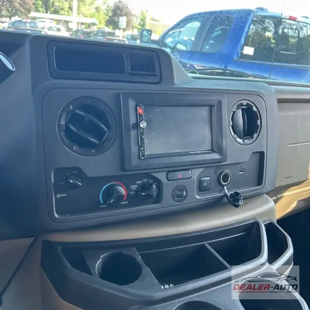 2022 Ford Commercial Vans E350