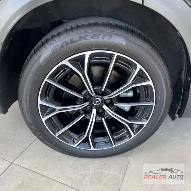 2025 Mazda CX-70 Plug-in Hybrid Premium Plus