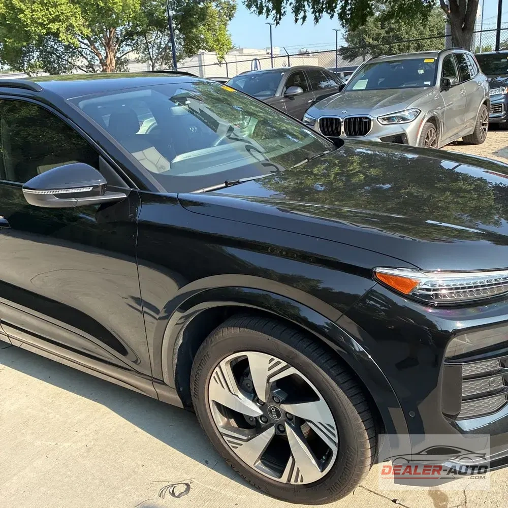 2025 Audi Q6 e-tron Prestige