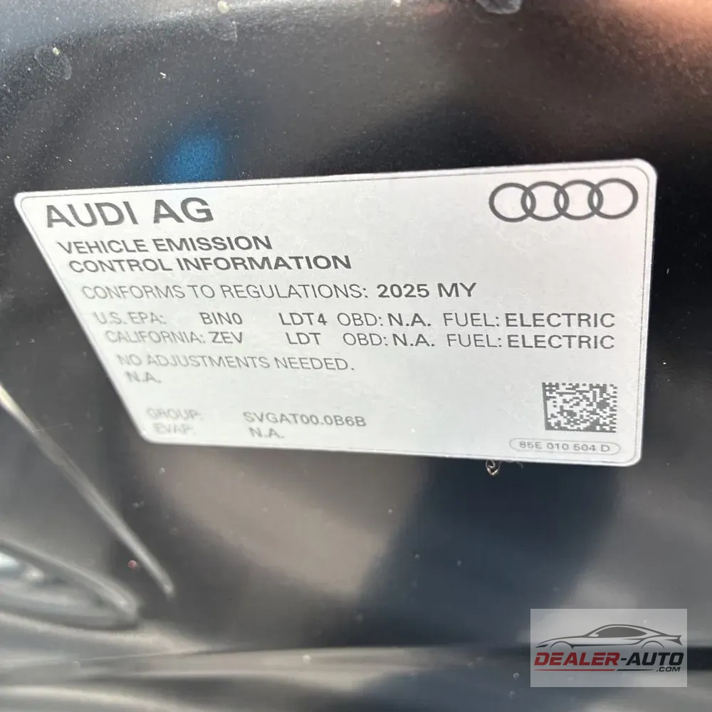 2025 Audi Q6 e-tron Prestige