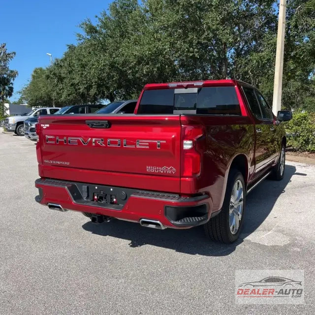 2023 Chevrolet Silverado 1500 High Country