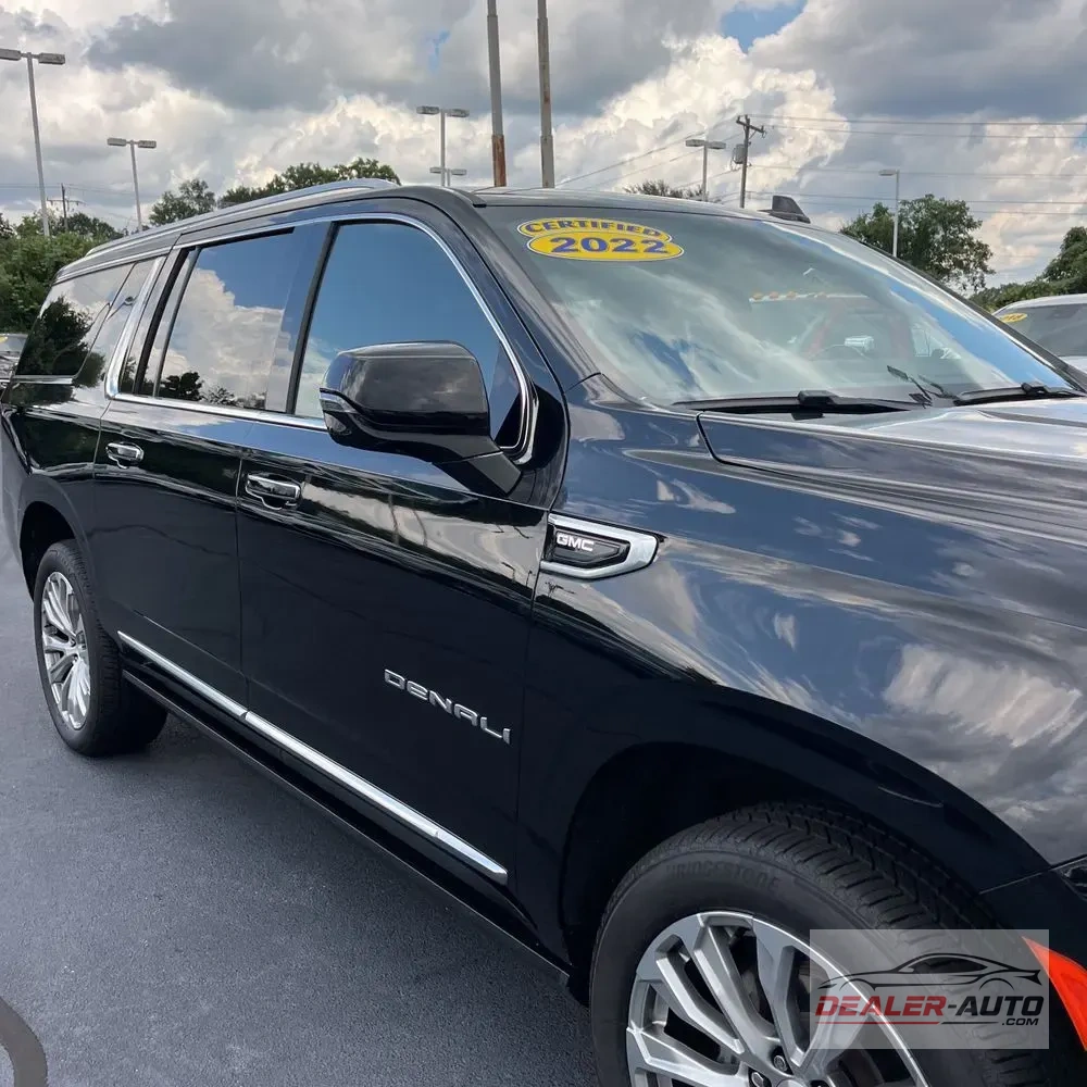 2022 GMC Yukon XL Denali